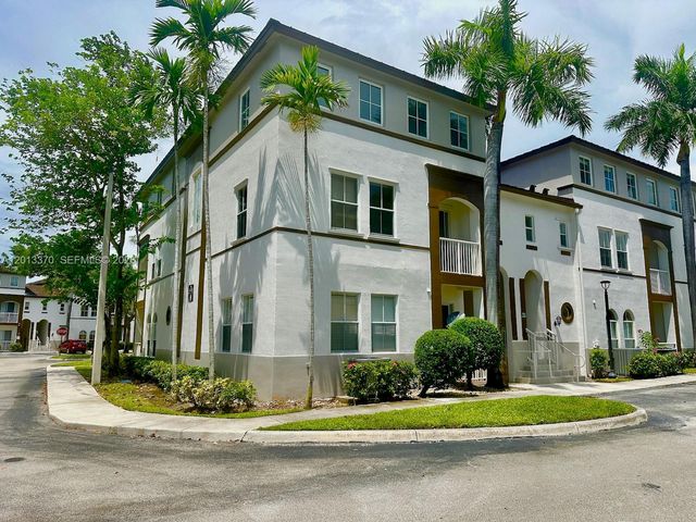 4371 SW 160th Ave 203, Miramar, FL 33027