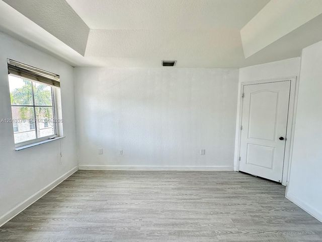 4371 SW 160th Ave 203, Miramar, FL 33027