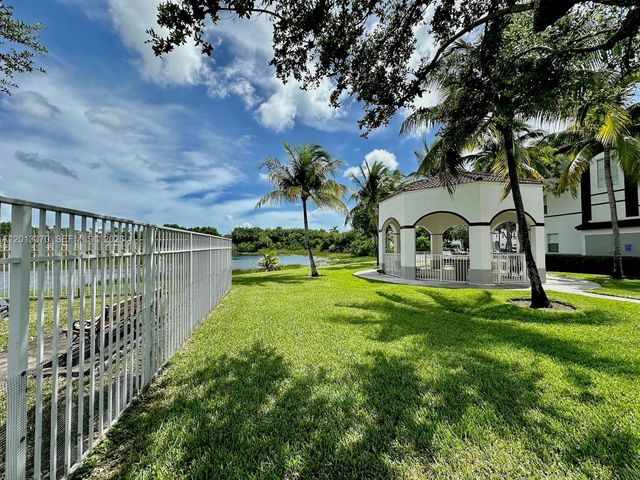 4371 SW 160th Ave 203, Miramar, FL 33027