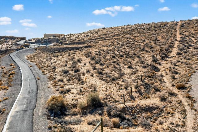 1535 Sagebrush Drive, Corrales, NM 87048