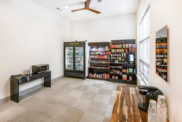 782 Riverfront Parkway 309, Chattanooga, TN 37402