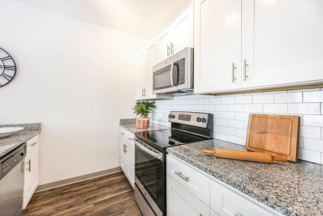 782 Riverfront Parkway 309, Chattanooga, TN 37402