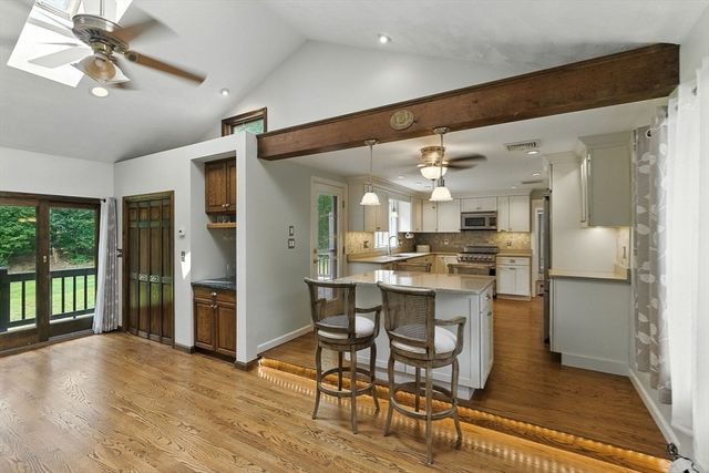 41 Tercentennial Drive, Billerica, MA 01821