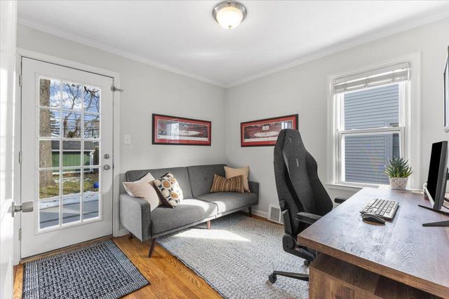 1234 West Boulevard, Berkley, MI 48072