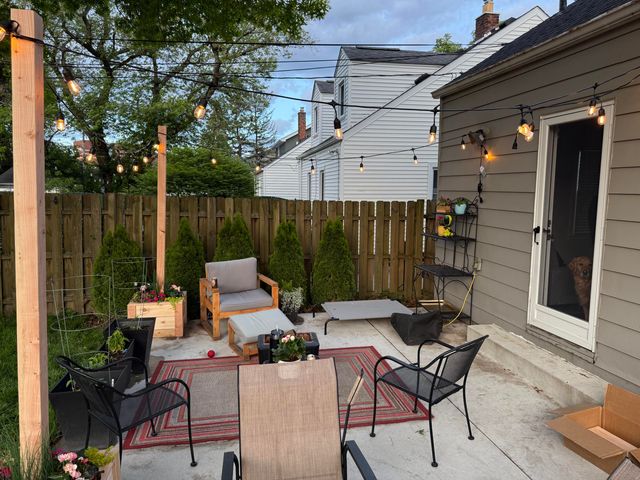 1234 West Boulevard, Berkley, MI 48072