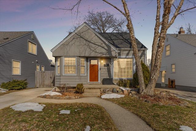 1234 West Boulevard, Berkley, MI 48072