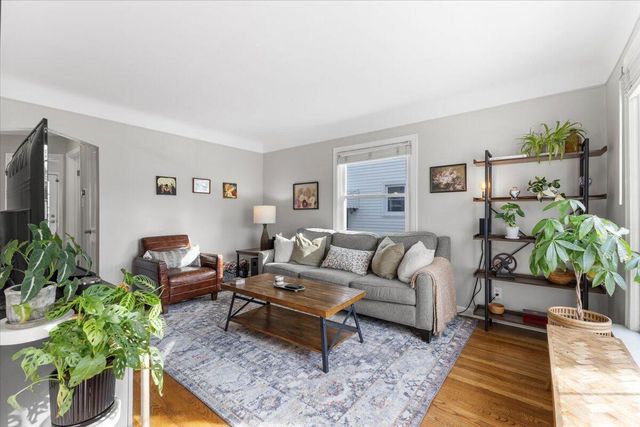 1234 West Boulevard, Berkley, MI 48072