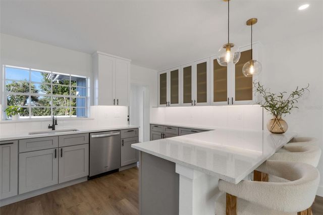 1290 OXFORD DRIVE, Englewood, FL 34223