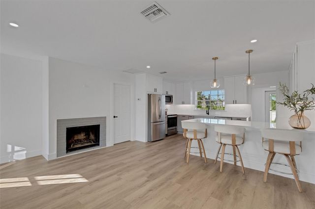 1290 OXFORD DRIVE, Englewood, FL 34223