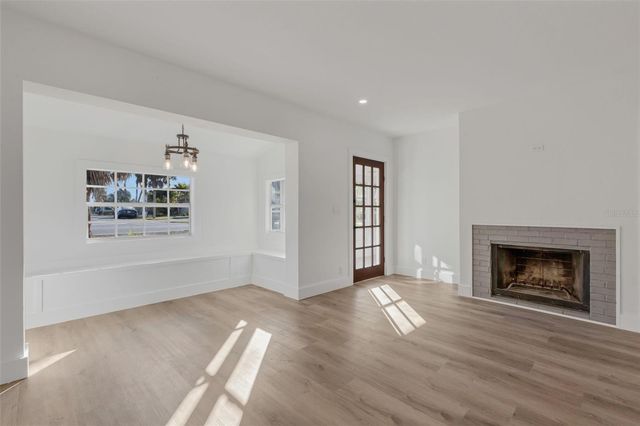 1290 OXFORD DRIVE, Englewood, FL 34223