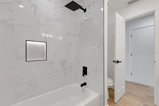 1290 OXFORD DRIVE, Englewood, FL 34223