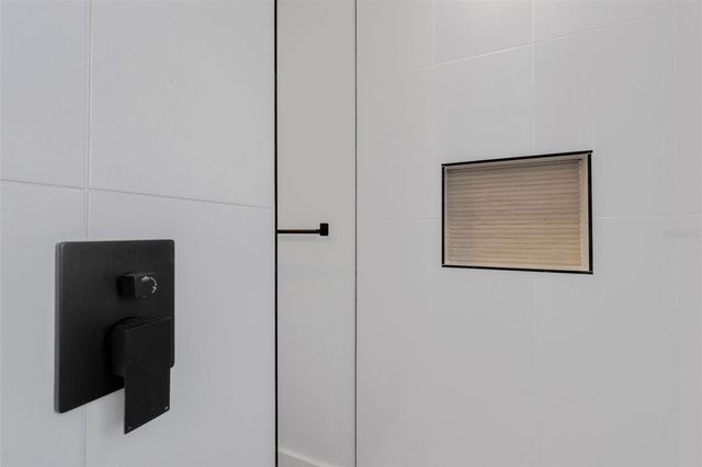 1290 OXFORD DRIVE, Englewood, FL 34223