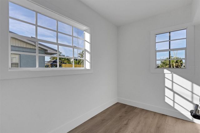 1290 OXFORD DRIVE, Englewood, FL 34223