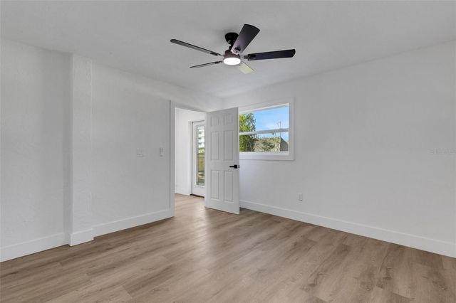 1290 OXFORD DRIVE, Englewood, FL 34223