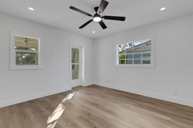 1290 OXFORD DRIVE, Englewood, FL 34223