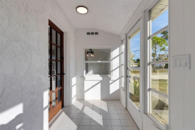 1290 OXFORD DRIVE, Englewood, FL 34223