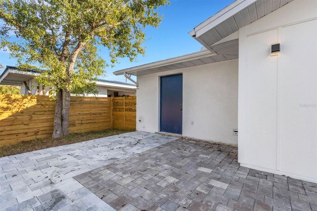 1290 OXFORD DRIVE, Englewood, FL 34223