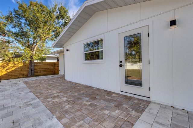 1290 OXFORD DRIVE, Englewood, FL 34223