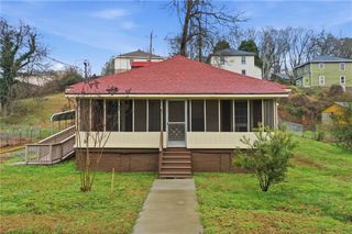 140 Juniper Street, Canton, GA 30114