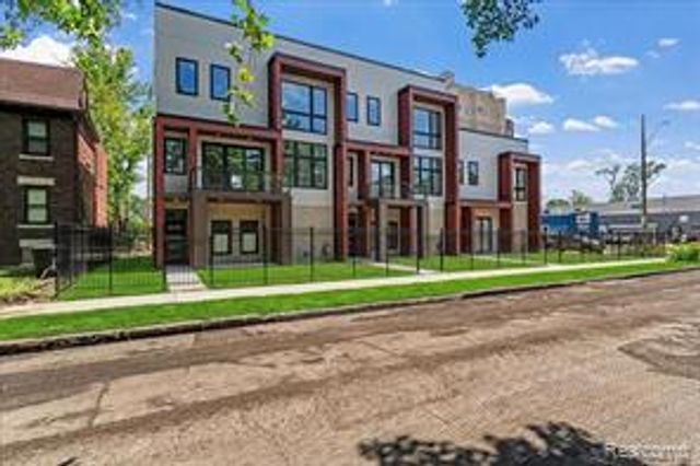 177 Gladstone Street, Detroit, MI 48202