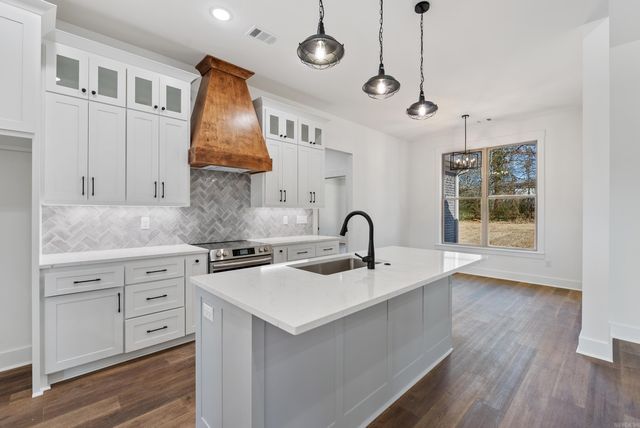 19 Denali Drive, Cabot, AR 72023