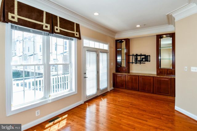 589 CEDAR SPRING ST, Gaithersburg, MD 20877
