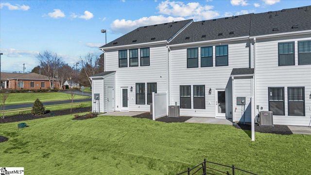 4 Redfield Place, Simpsonville, SC 29681
