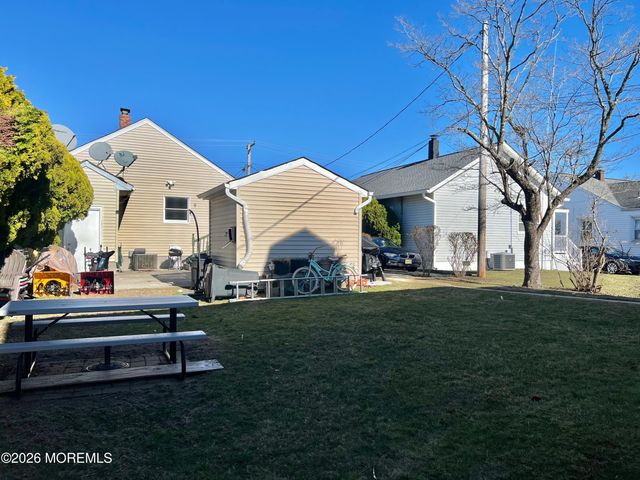 246 7th Avenue, Long Branch, NJ 07740