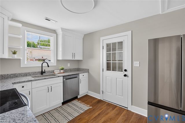 2108 Keswick Ave, Richmond, VA 23224