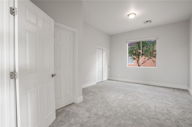 4536 Dora Drive, Golden Valley, AZ 86413