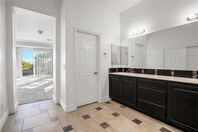 4536 Dora Drive, Golden Valley, AZ 86413