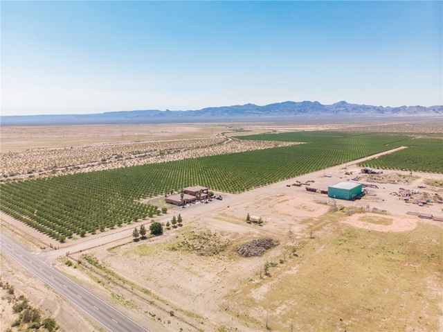 4536 Dora Drive, Golden Valley, AZ 86413