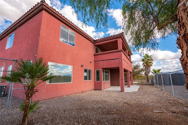 4536 Dora Drive, Golden Valley, AZ 86413