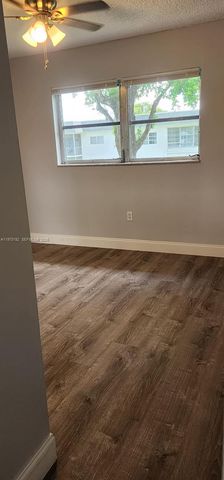 6503 Winfield Blvd 221-D, Margate, FL 33063