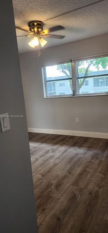 6503 Winfield Blvd 221-D, Margate, FL 33063