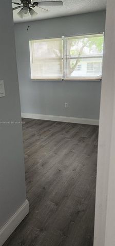 6503 Winfield Blvd 221-D, Margate, FL 33063