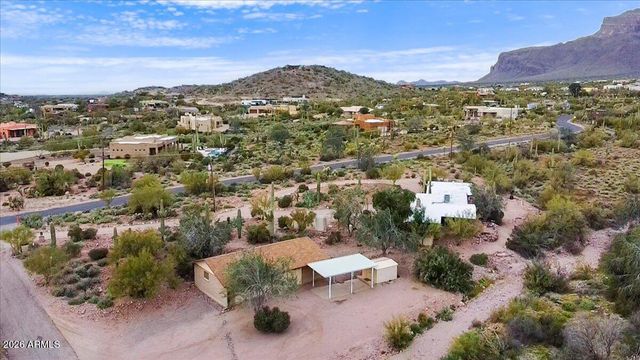 10860 E Maverick Trail, Gold Canyon, AZ 85118