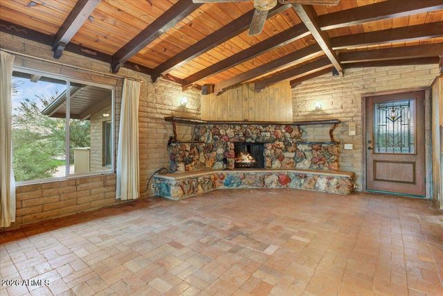 10860 E Maverick Trail, Gold Canyon, AZ 85118