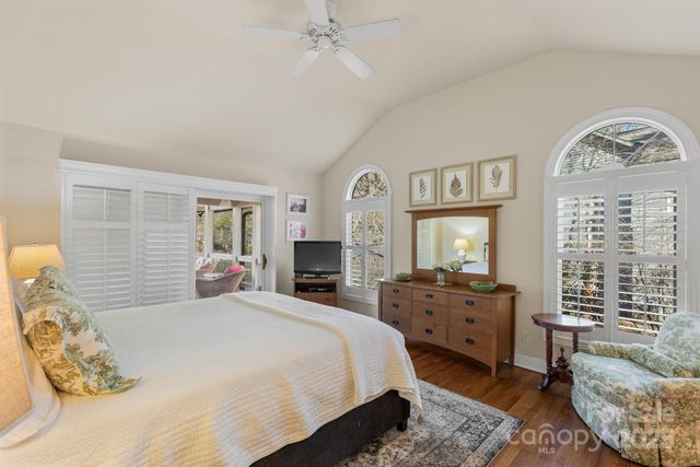 100 The Pinnacle Drive 5, Sapphire, NC 28774