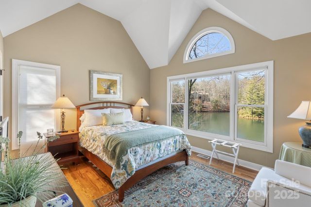 100 The Pinnacle Drive 5, Sapphire, NC 28774