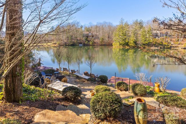 100 The Pinnacle Drive 5, Sapphire, NC 28774