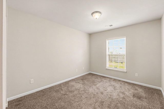 134 Mcgrady Drive, Ladson, SC 29456