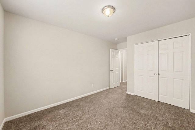 134 Mcgrady Drive, Ladson, SC 29456