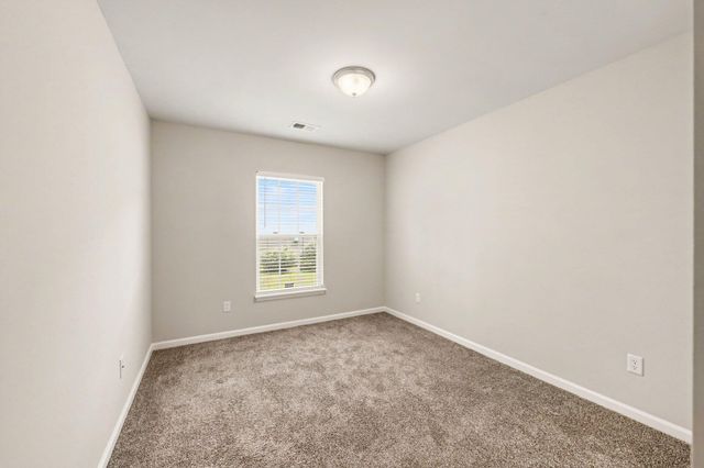 134 Mcgrady Drive, Ladson, SC 29456