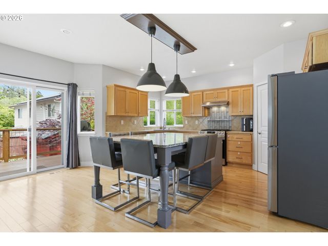 7669 Sw ROANOKE Dr, Wilsonville, OR 97070