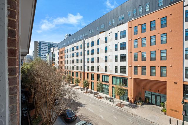 501 W 26th ST 304, Austin, TX 78705