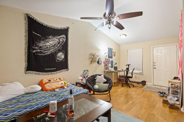 501 W 26th ST 304, Austin, TX 78705