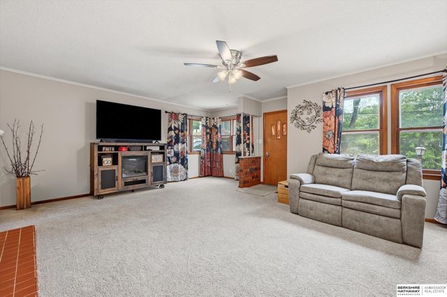 710 Cook Avenue, Council Bluffs, IA 51503