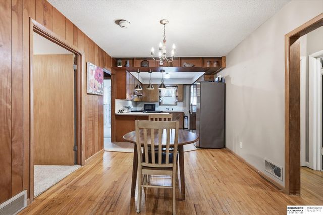 710 Cook Avenue, Council Bluffs, IA 51503