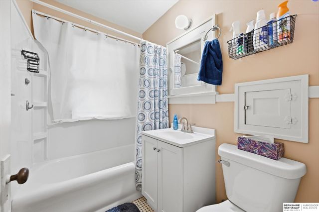 710 Cook Avenue, Council Bluffs, IA 51503